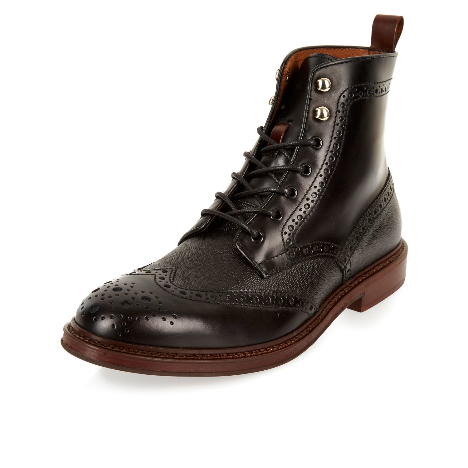 lace up wingtips