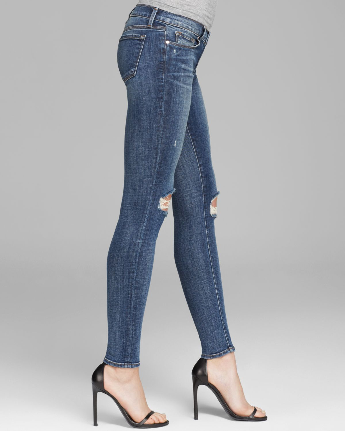 J Brand Jeans - 835 Mid Rise Capri In 