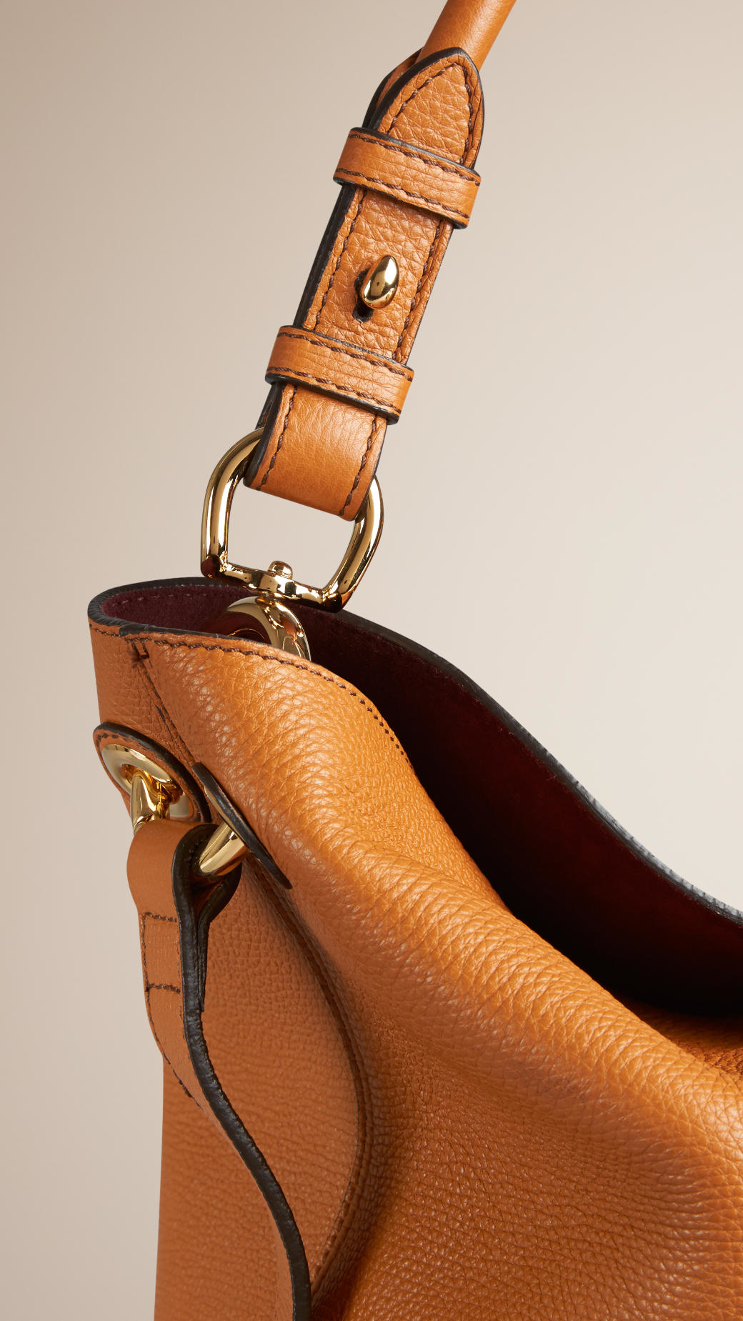 Burberry Medium Buckle Detail Leather Hobo Bag in Cognac (Brown) - Lyst