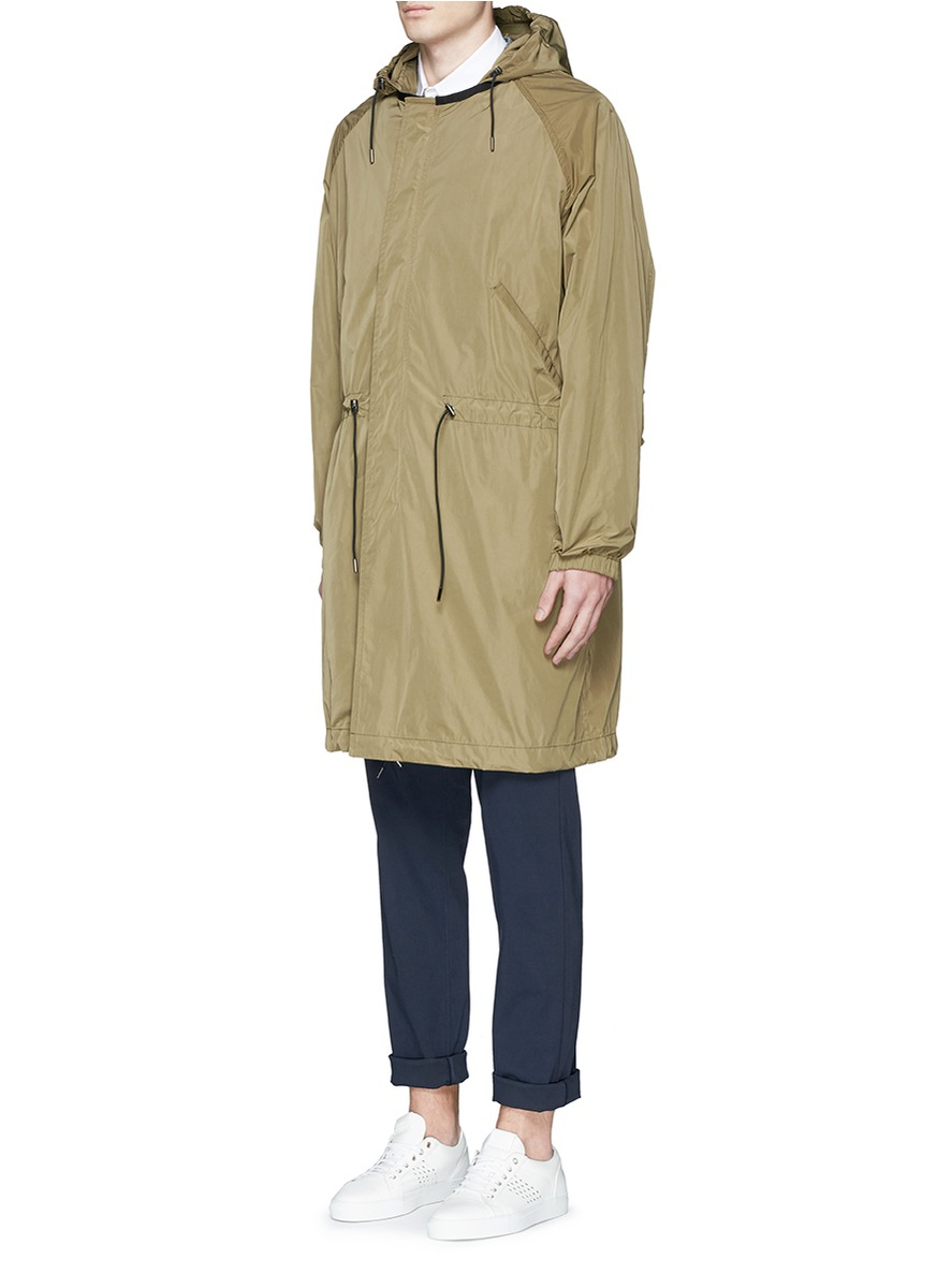 detachable hood taffeta parka