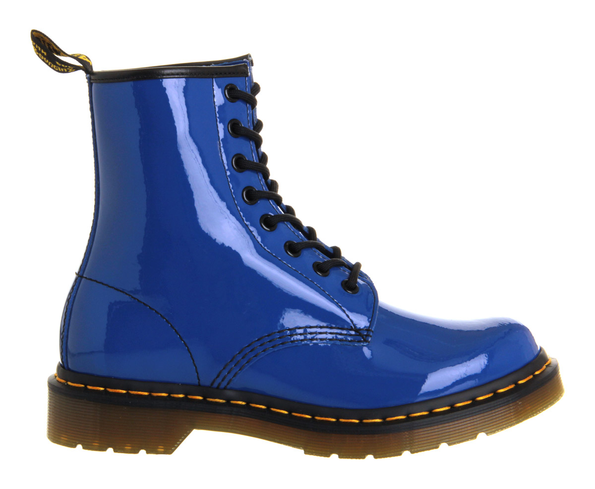 Dr. Martens Eight Eyelet Lace Up Boots in Blue - Lyst