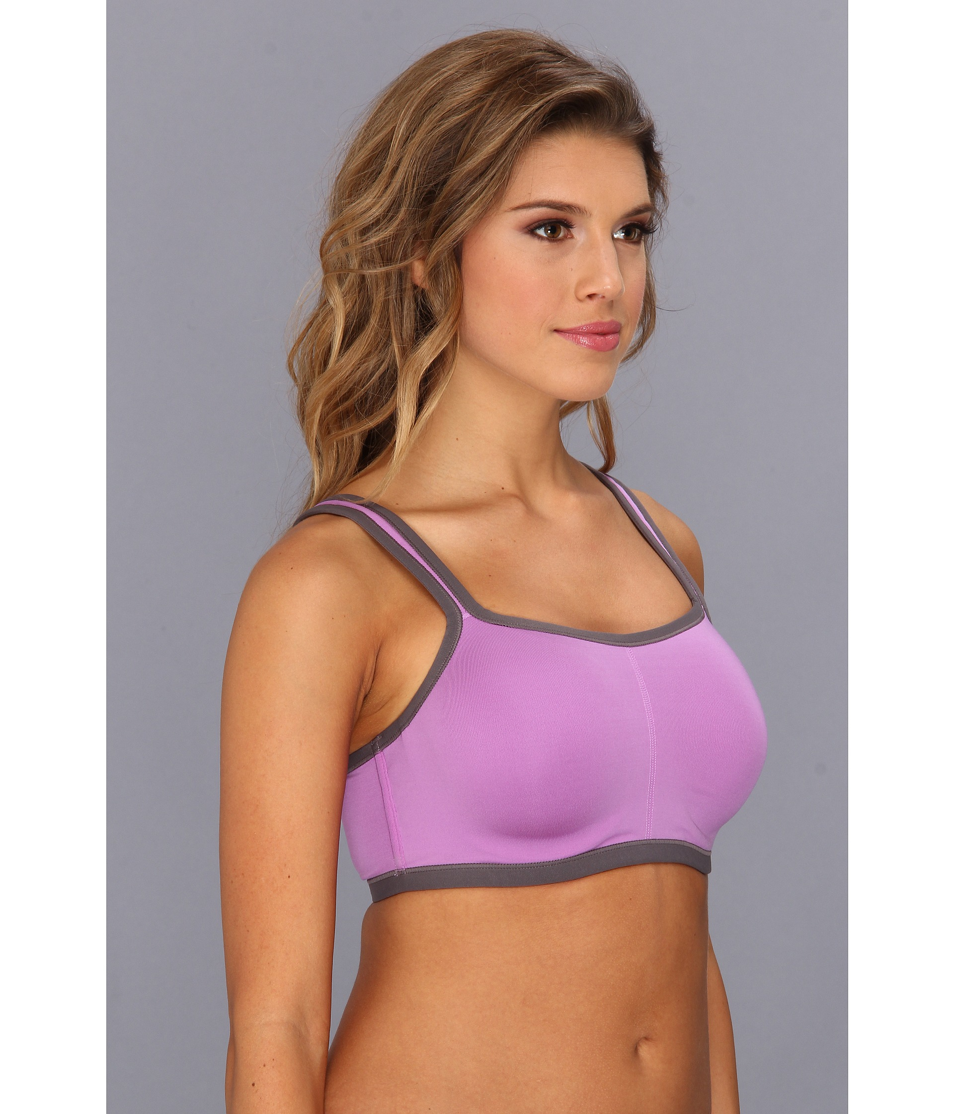 natori convertible underwire sports bra