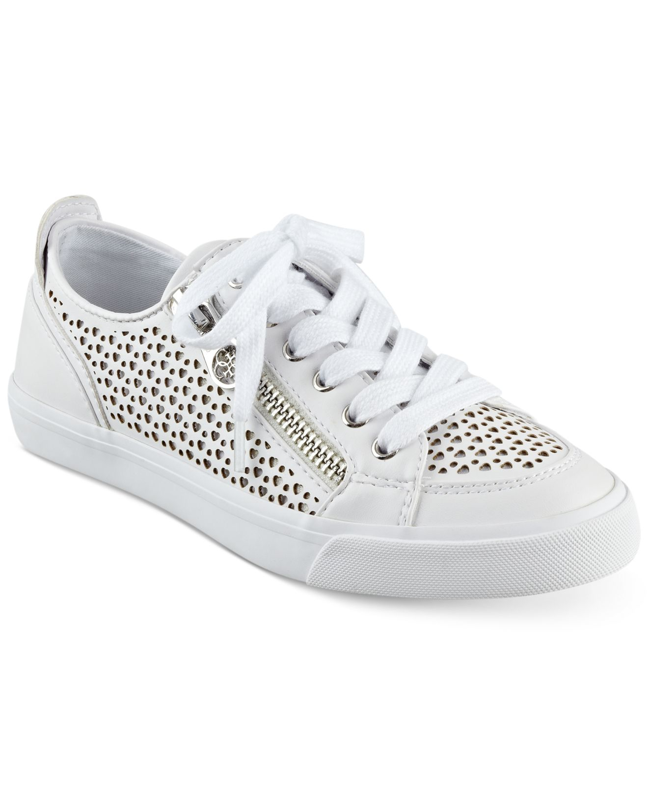 genara lace up sneaker