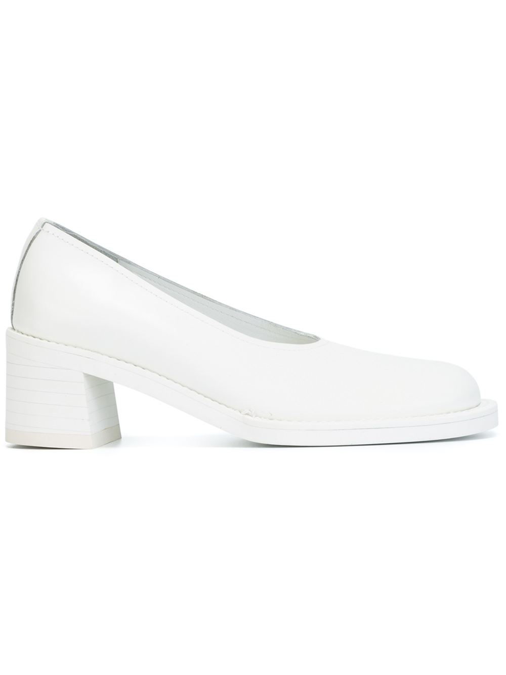 white chunky heel pumps