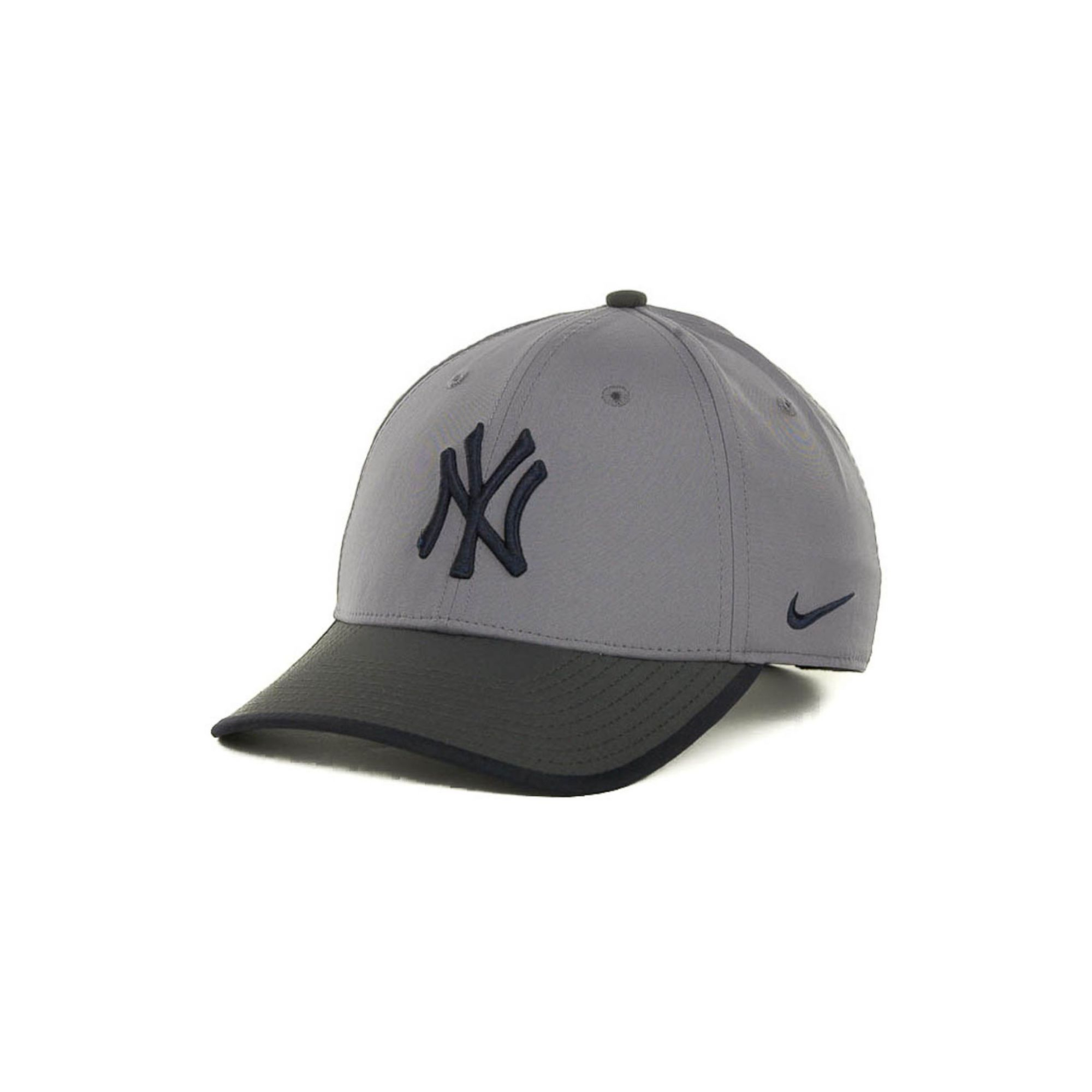Nike New York Yankees L91 Featherlight Adjustable Cap in ...