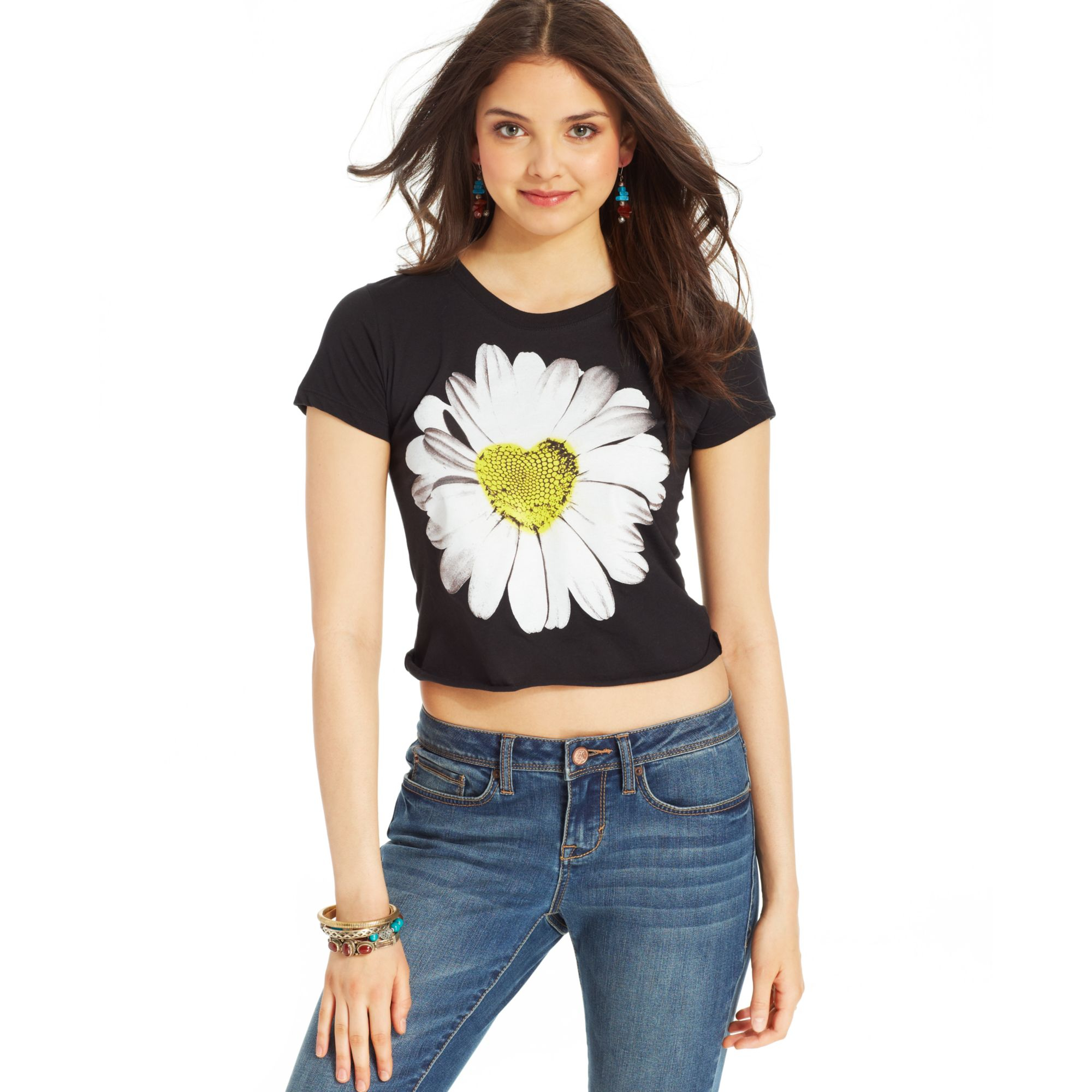 Awake Juniors Cropped Daisy Heart Graphic Tee in Black Lyst