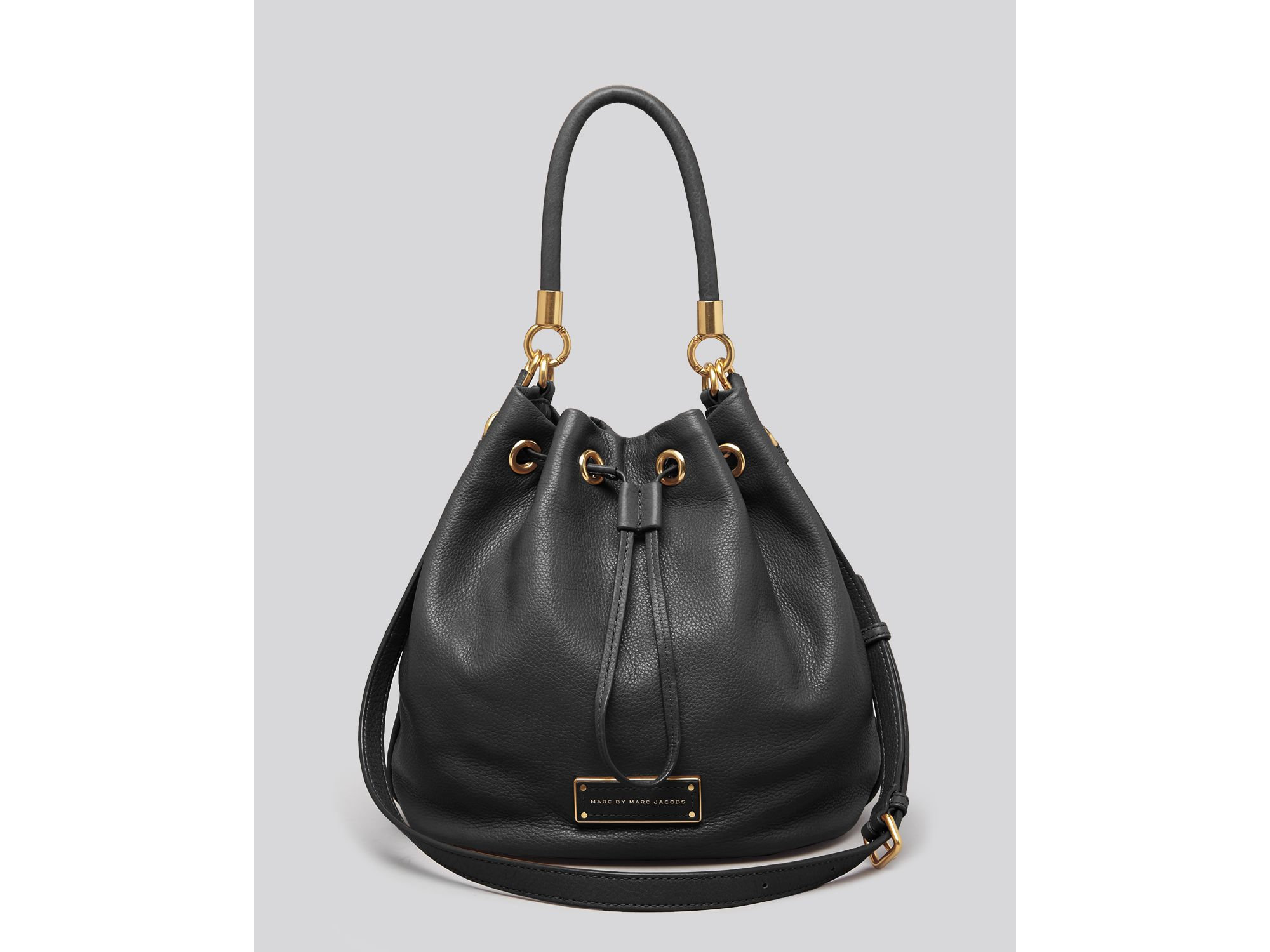 Marc By Marc Jacobs Too Hot To Handle Drawstring Bucket Bag in Black | Lyst