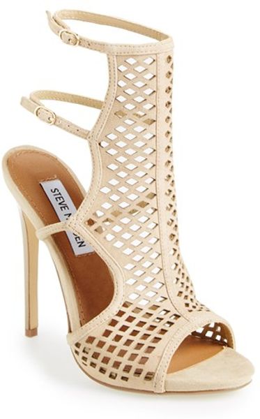 Steve Madden Maylin Cage Sandal in Beige (NATURAL SUEDE) | Lyst