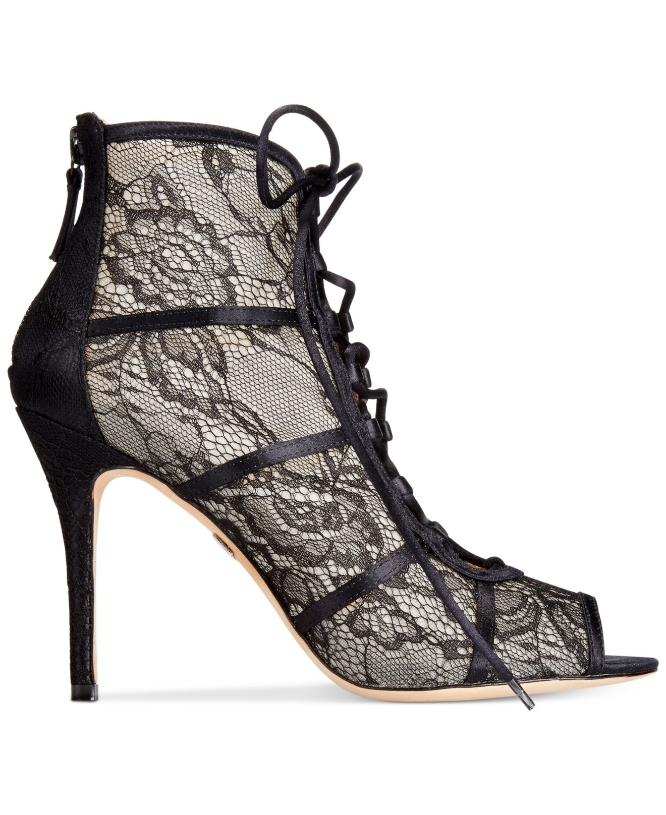 badgley mischka ankle boots