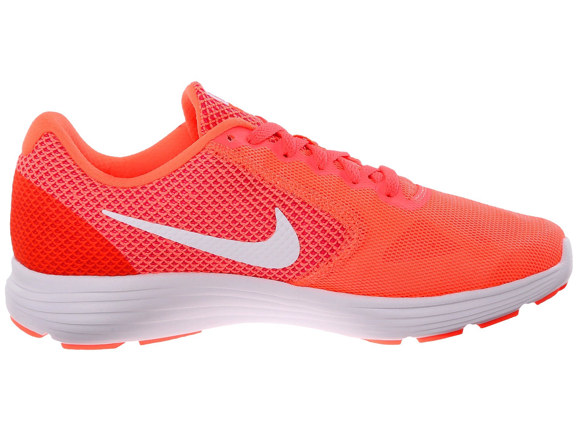 Nike Synthetic Revolution 3 in Orange 