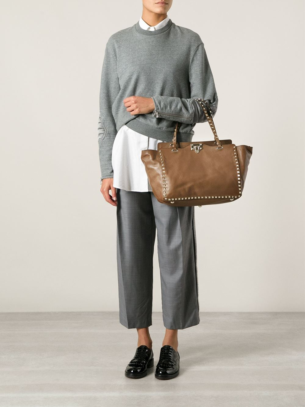 valentino medium rockstud bag