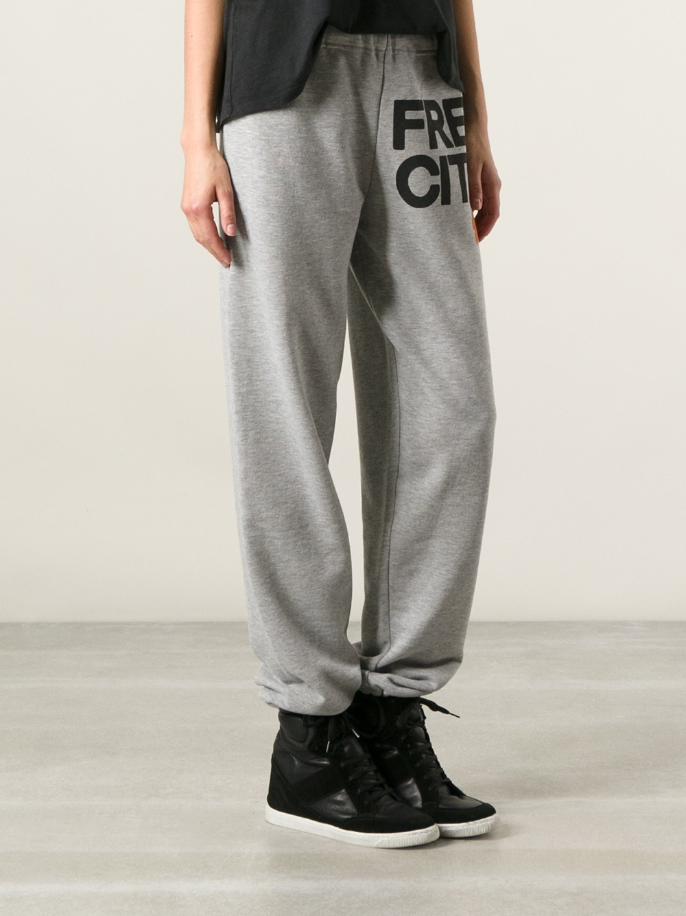 Grey free online city sweatpants