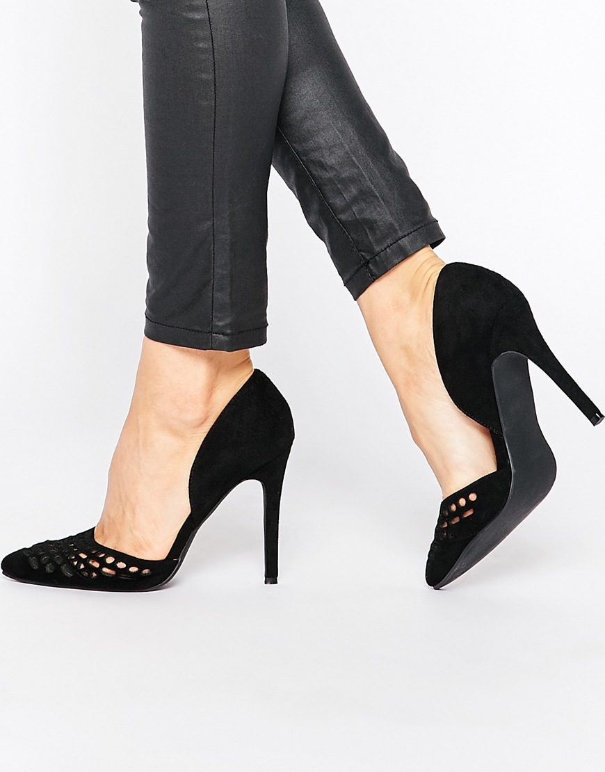 black cut out court shoes