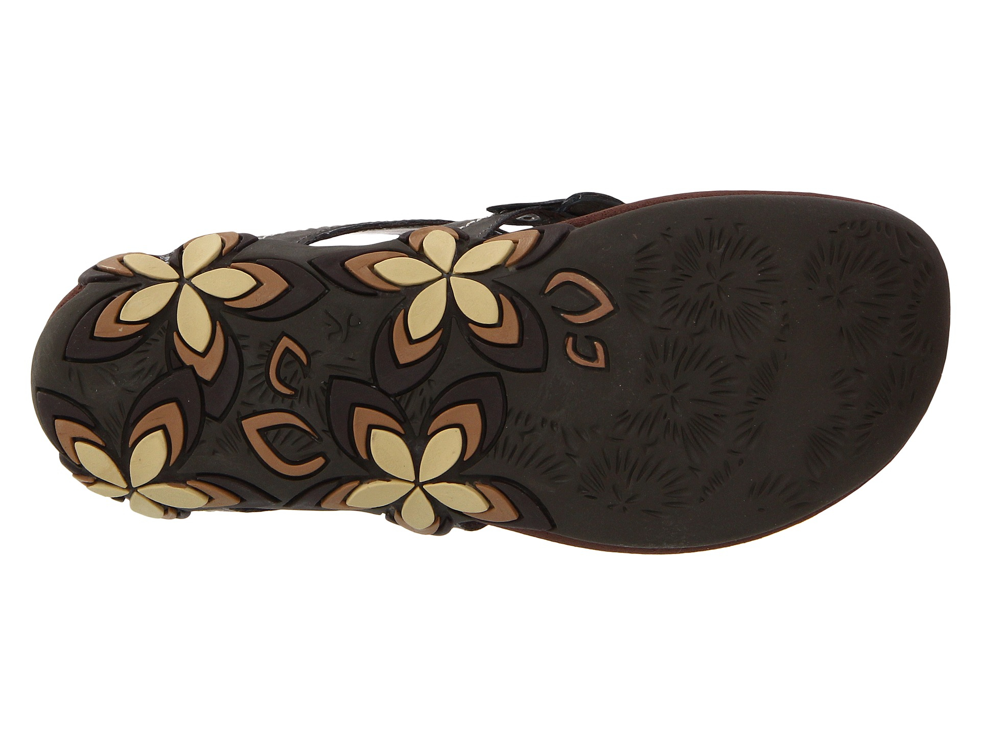 cushe shasta sandals