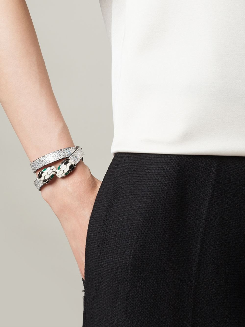 bracelet in silver with feline head