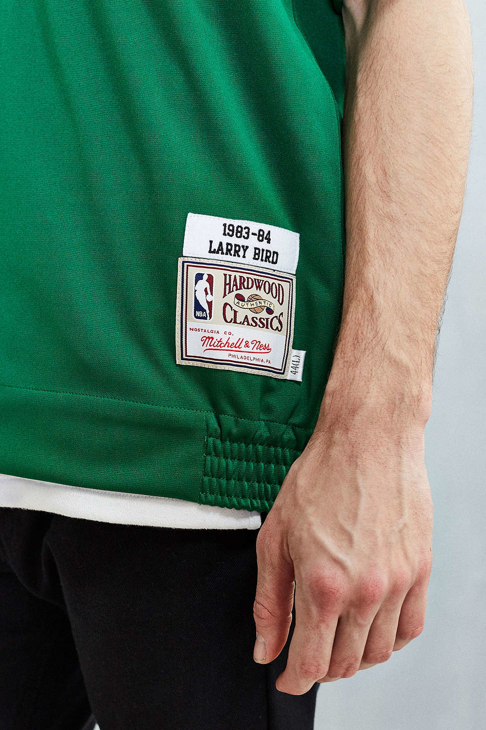 Mitchell & Ness Larry Bird Shooting Shirt in Green for Men