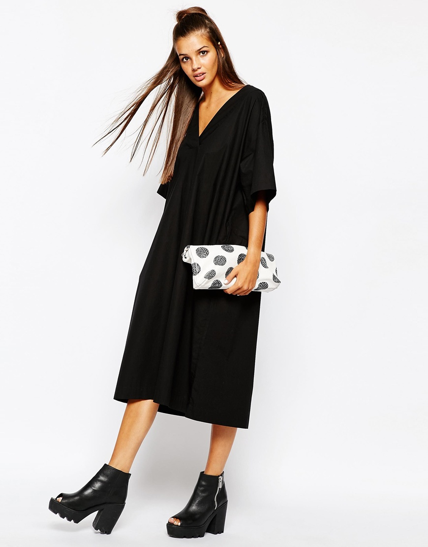 monki v neck dress