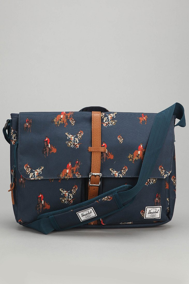 herschel shoulder bag price