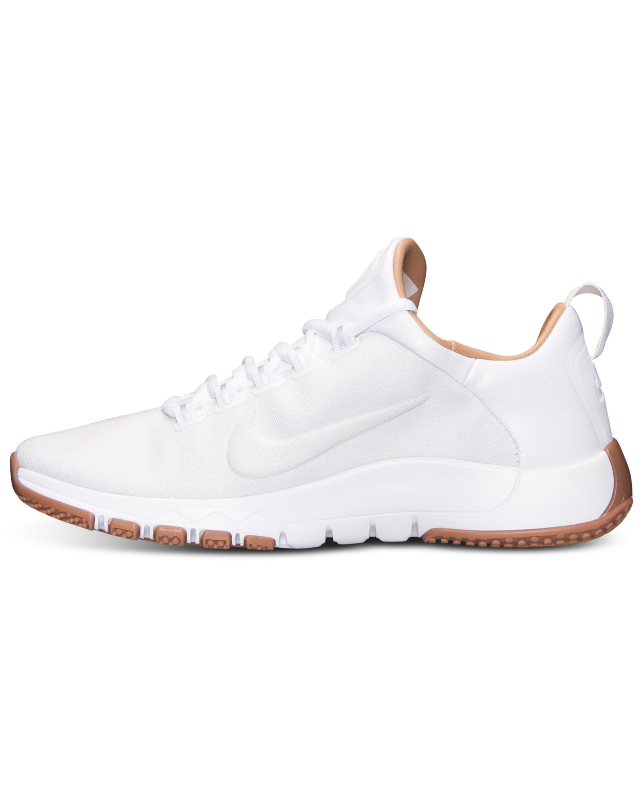 free trainer v8 nike