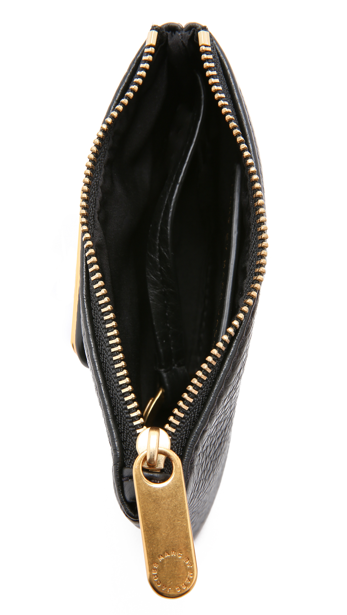 marc by marc jacobs pouch