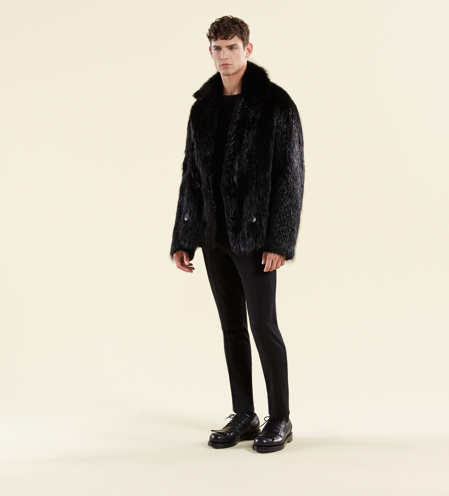 gucci coat black
