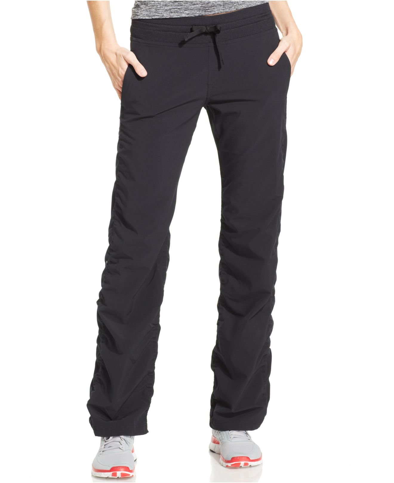 Under Armour Ua Icon Straight-leg Ruched Pant in Black