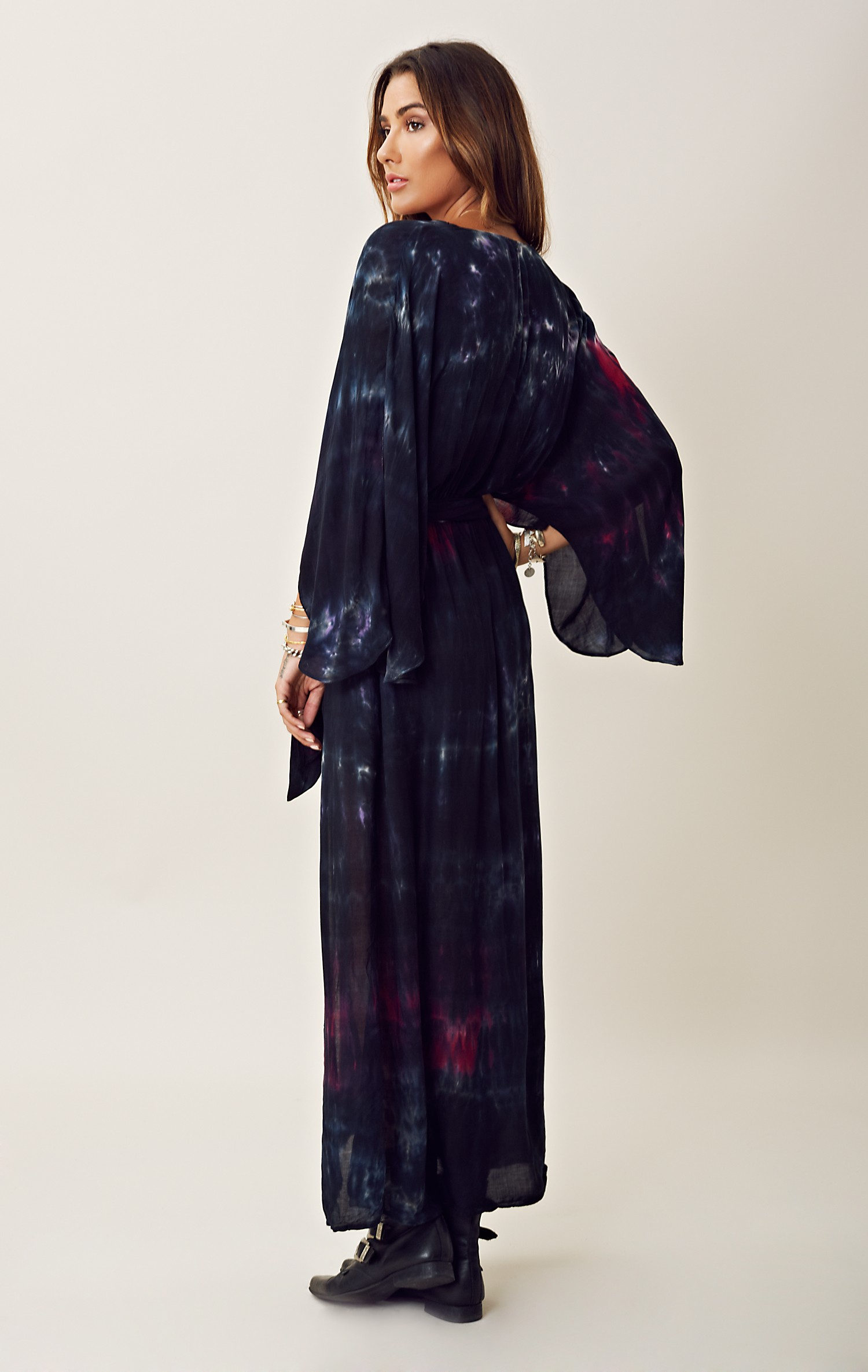 angel sleeve maxi