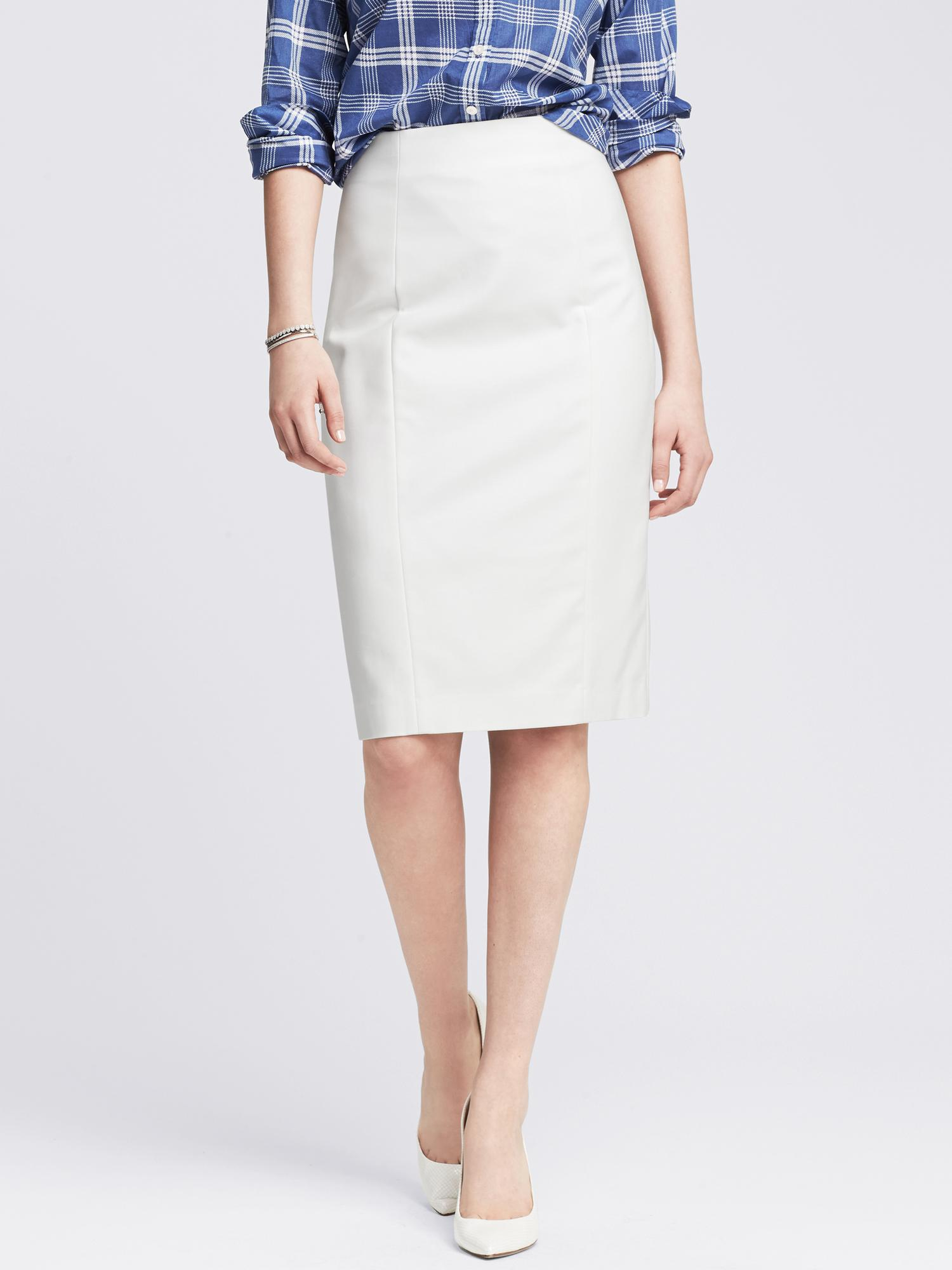 Banana republic Sleek Suit Pencil Skirt in White Lyst