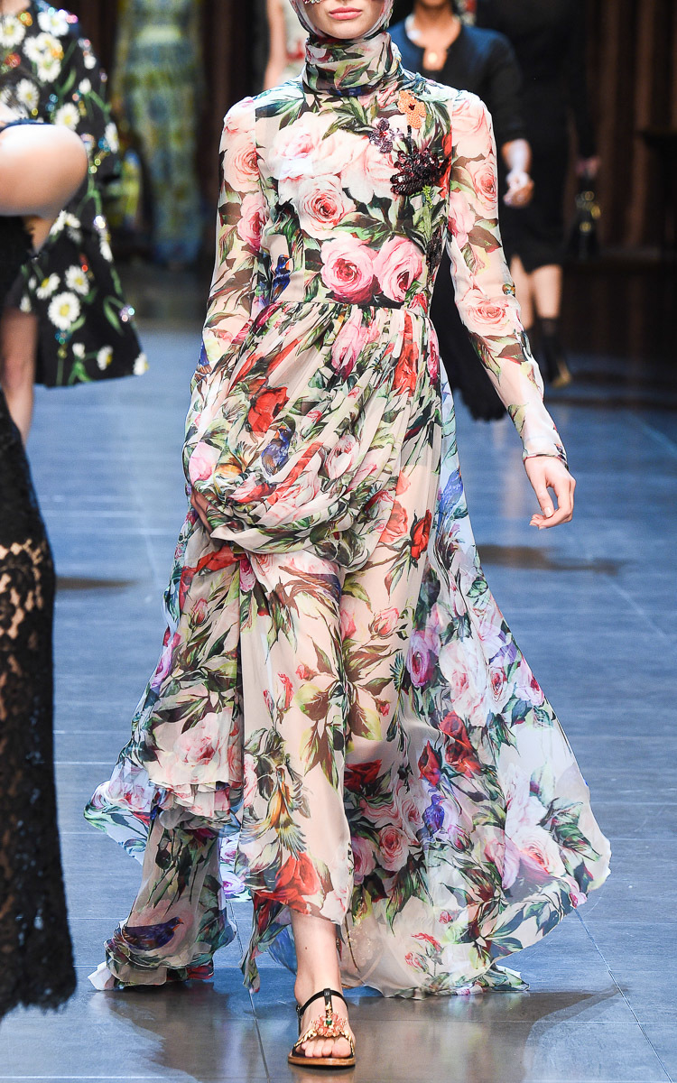 Dolce & Gabbana Silk Chiffon Embellished Floral Gown | Lyst