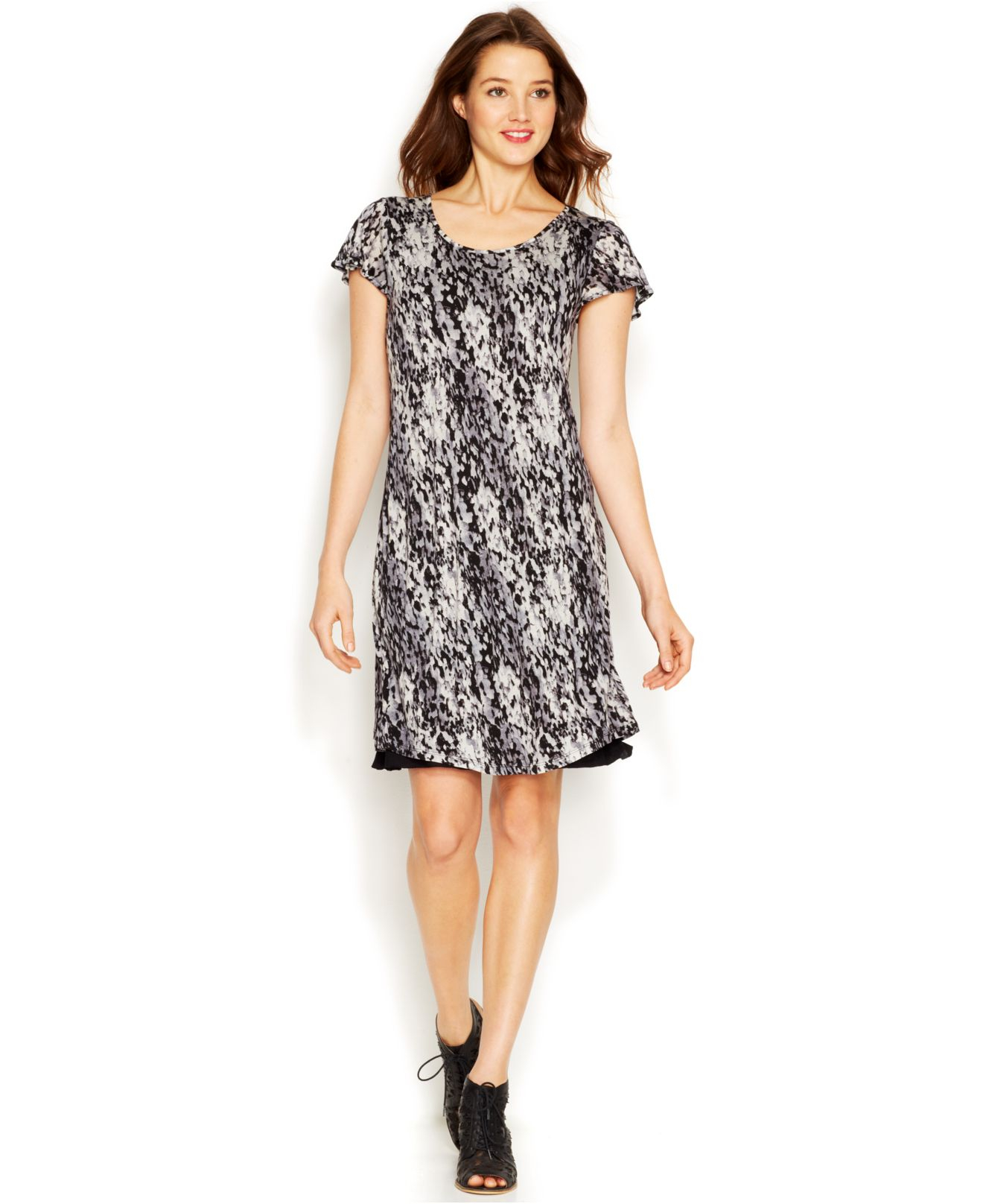 Lyst - Kensie Layered-Hem Printed Dress in Gray