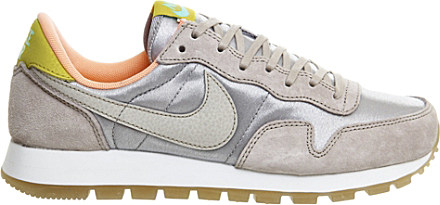 air pegasus 83 womens