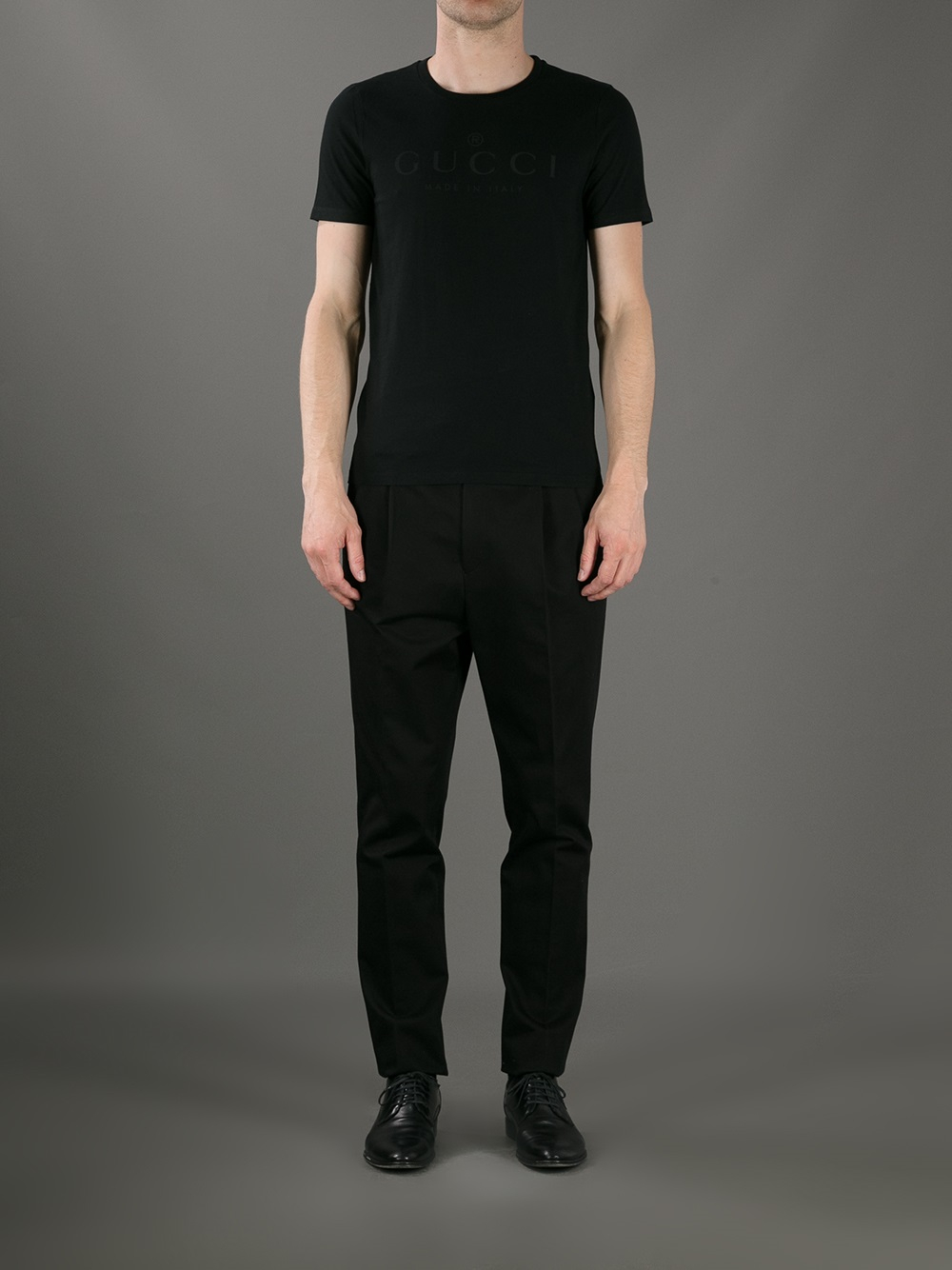 Gucci Logo Print Tshirt in Black for Men | Lyst