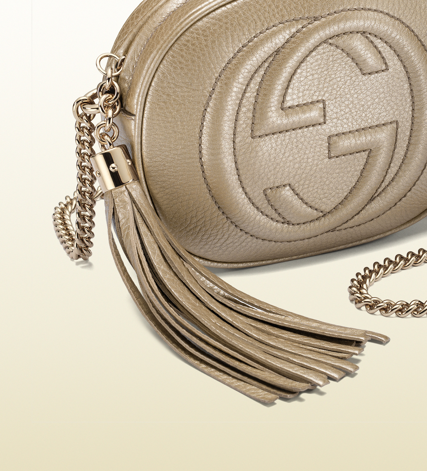 Gucci Soho Metallic Leather Mini Chain Bag in Beige (Natural) - Lyst