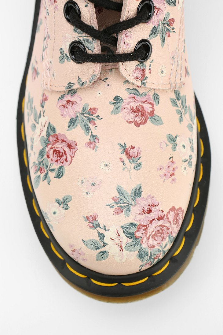 Dr. Martens Vintage Rose 8eye Boot in Pink - Lyst