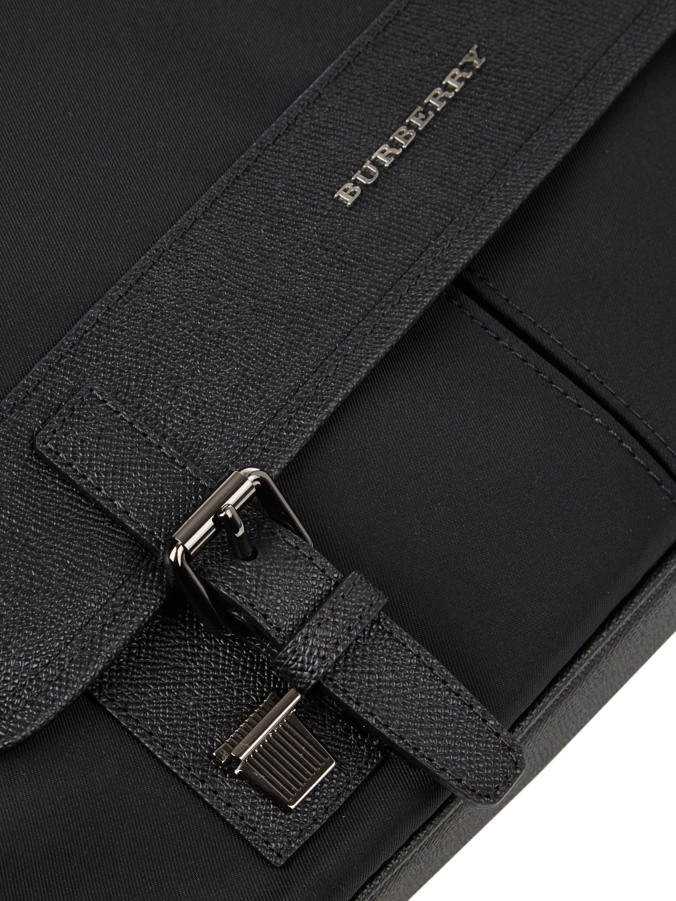 Burberry Messenger Bag Mens Leather Handbags