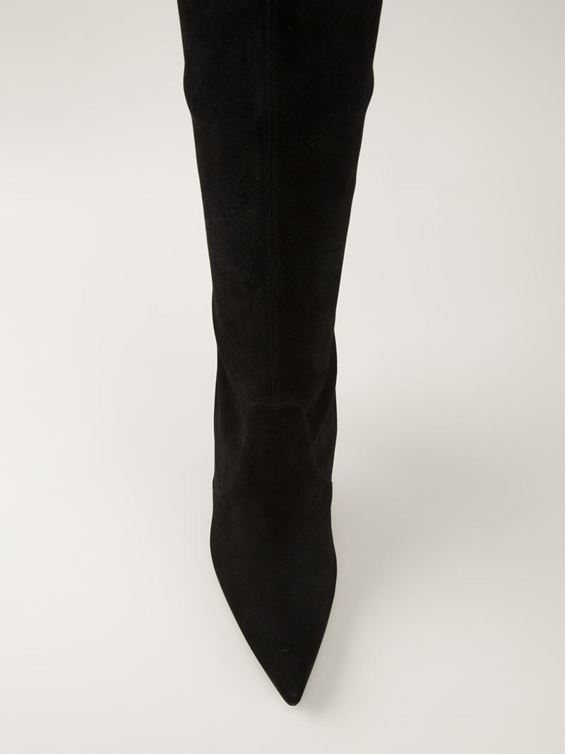 stuart weitzman pointed boots