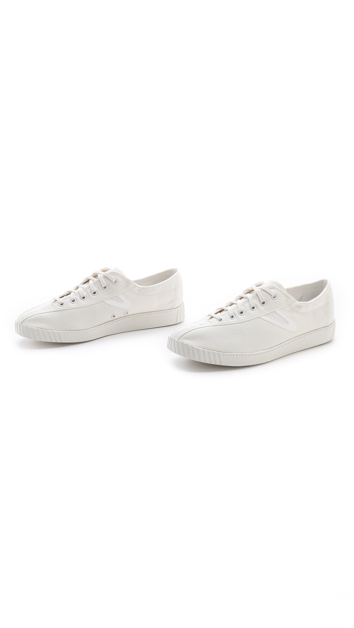 tretorn white canvas
