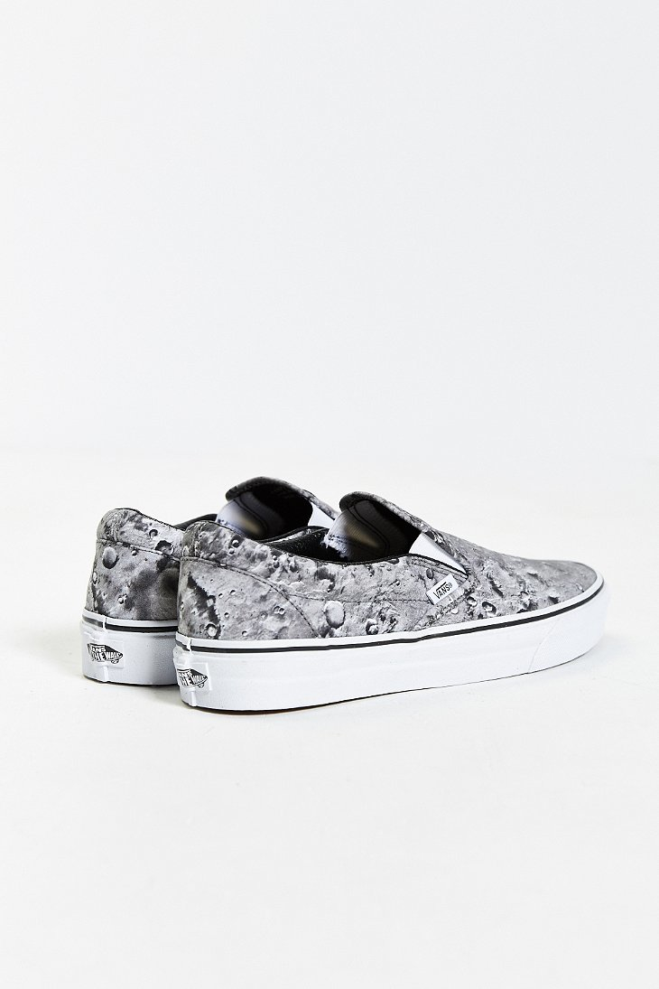 Vans Classic Moon Print Slip-on Sneaker in Gray for Men | Lyst