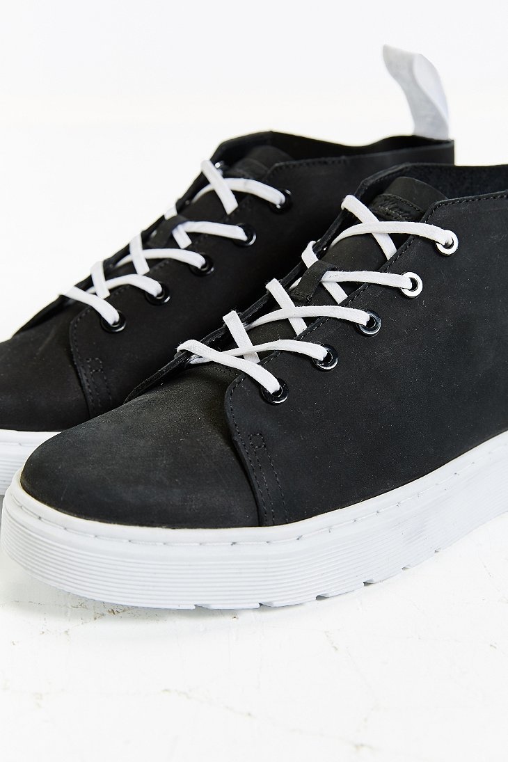 dr martens baynes chukka