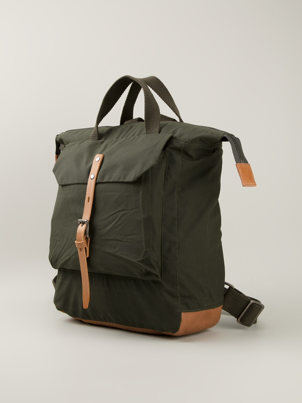 ally capellino backpack