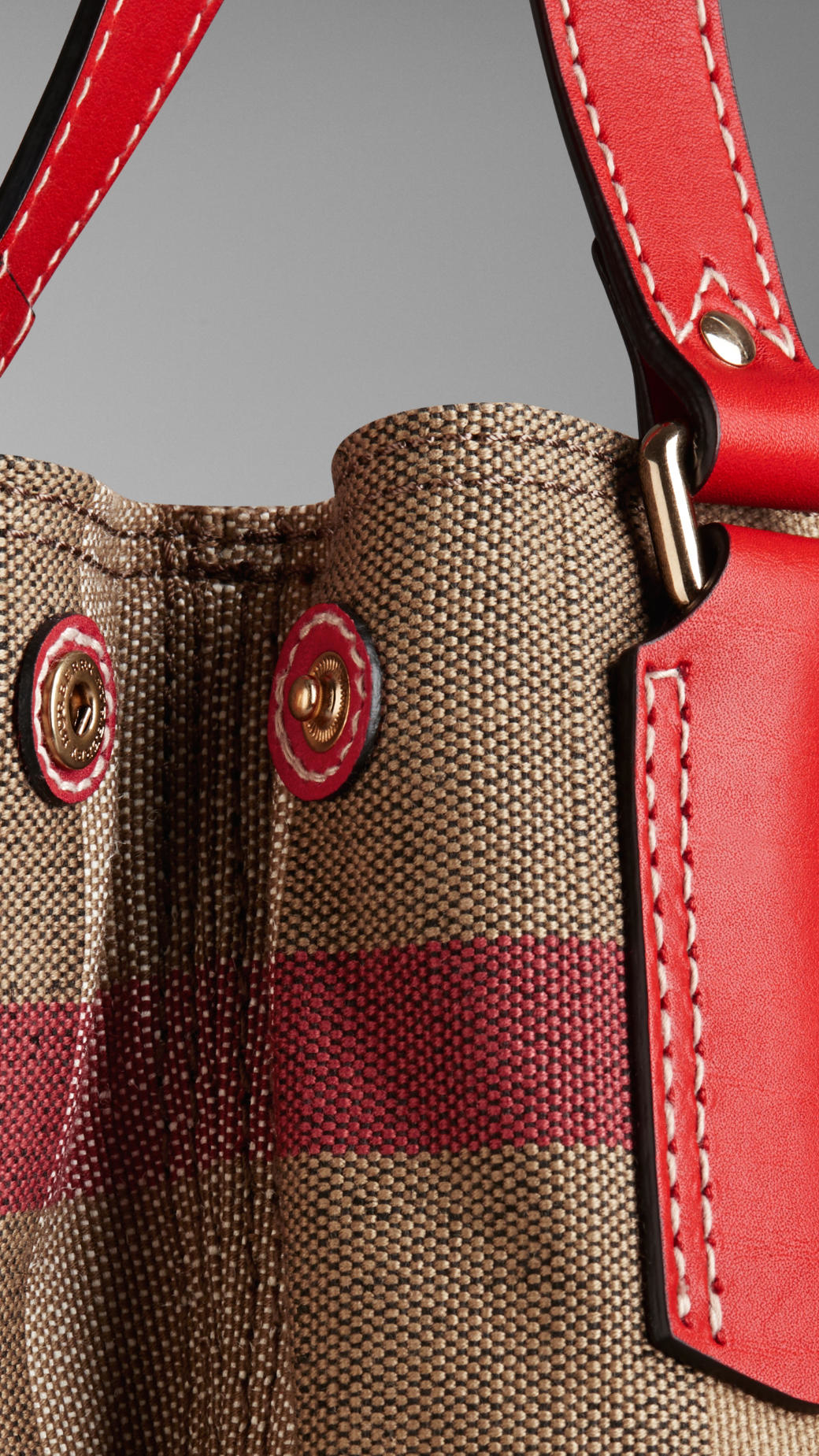 burberry medium canvas check tote bag