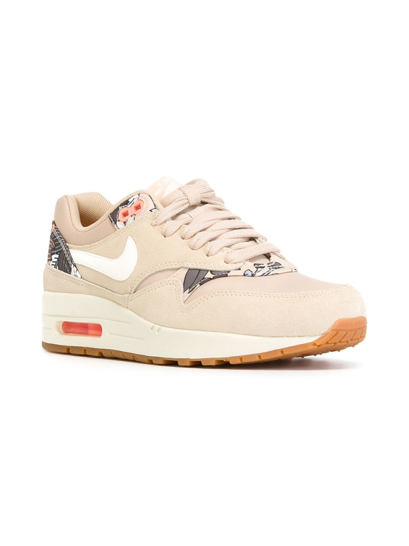 womens nike air max nude