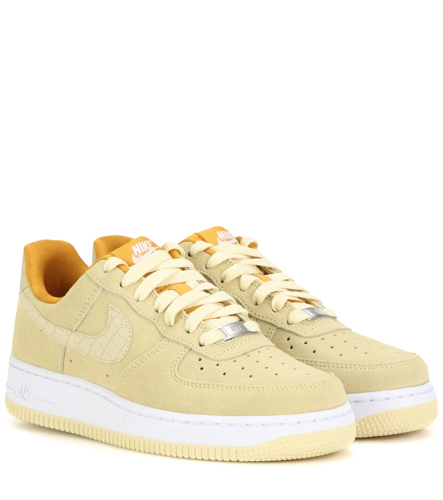 pale yellow nike air force 1