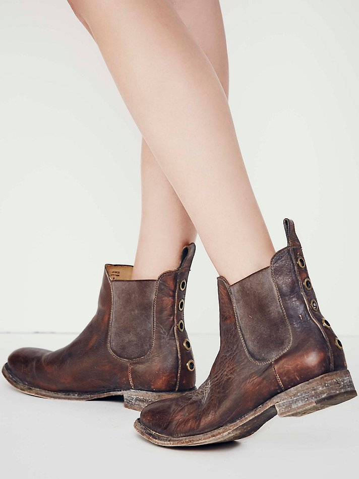 mountain peak chelsea boot