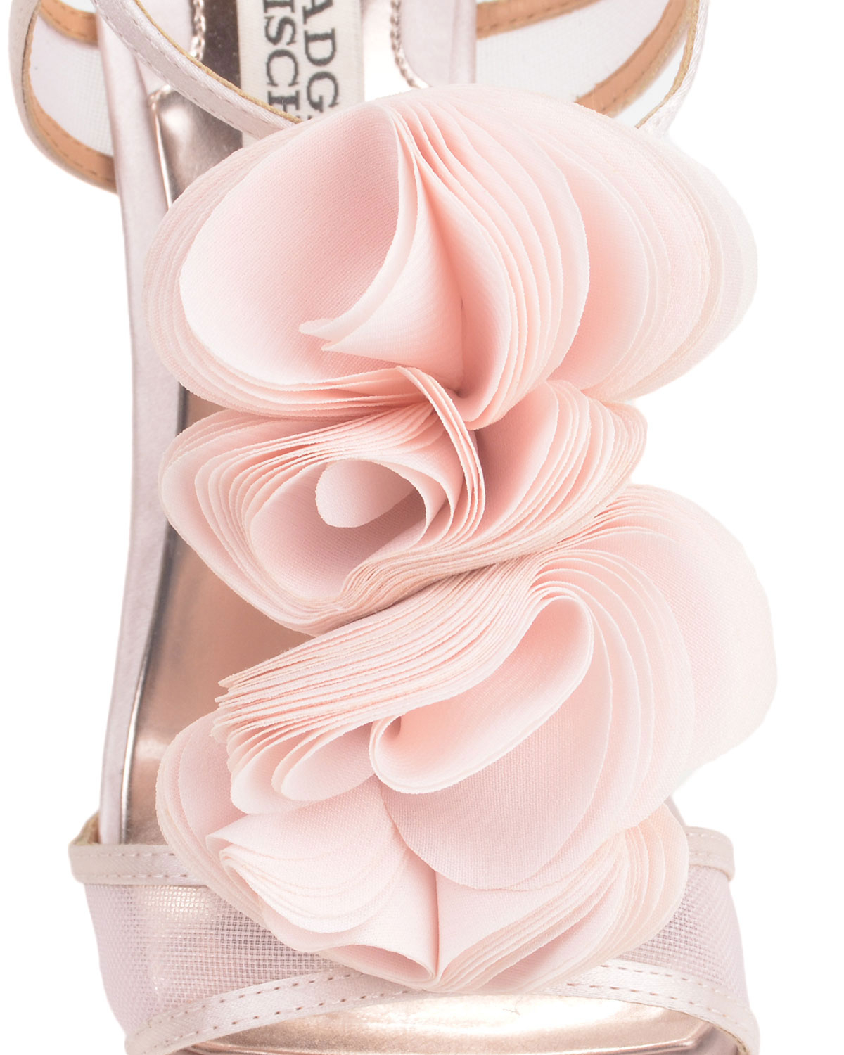 badgley mischka ruffle shoes