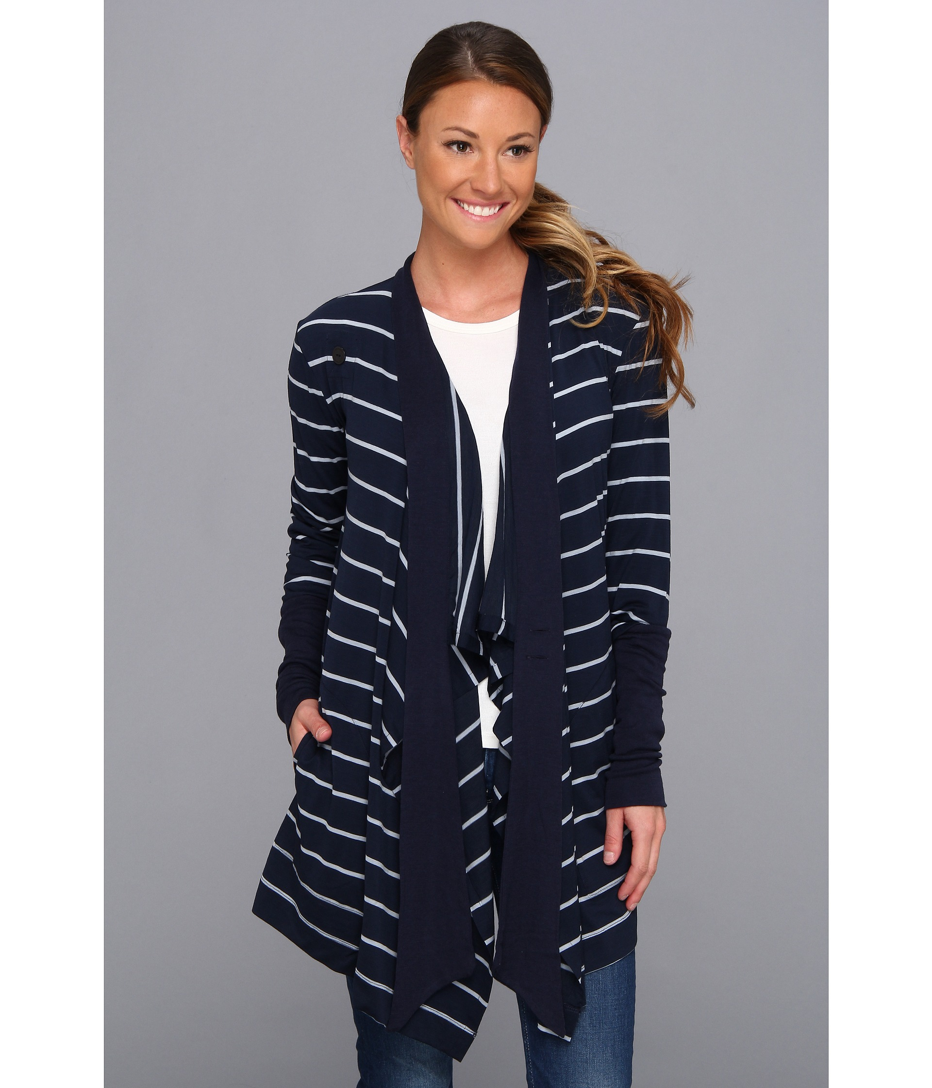 icebreaker wrap sweater