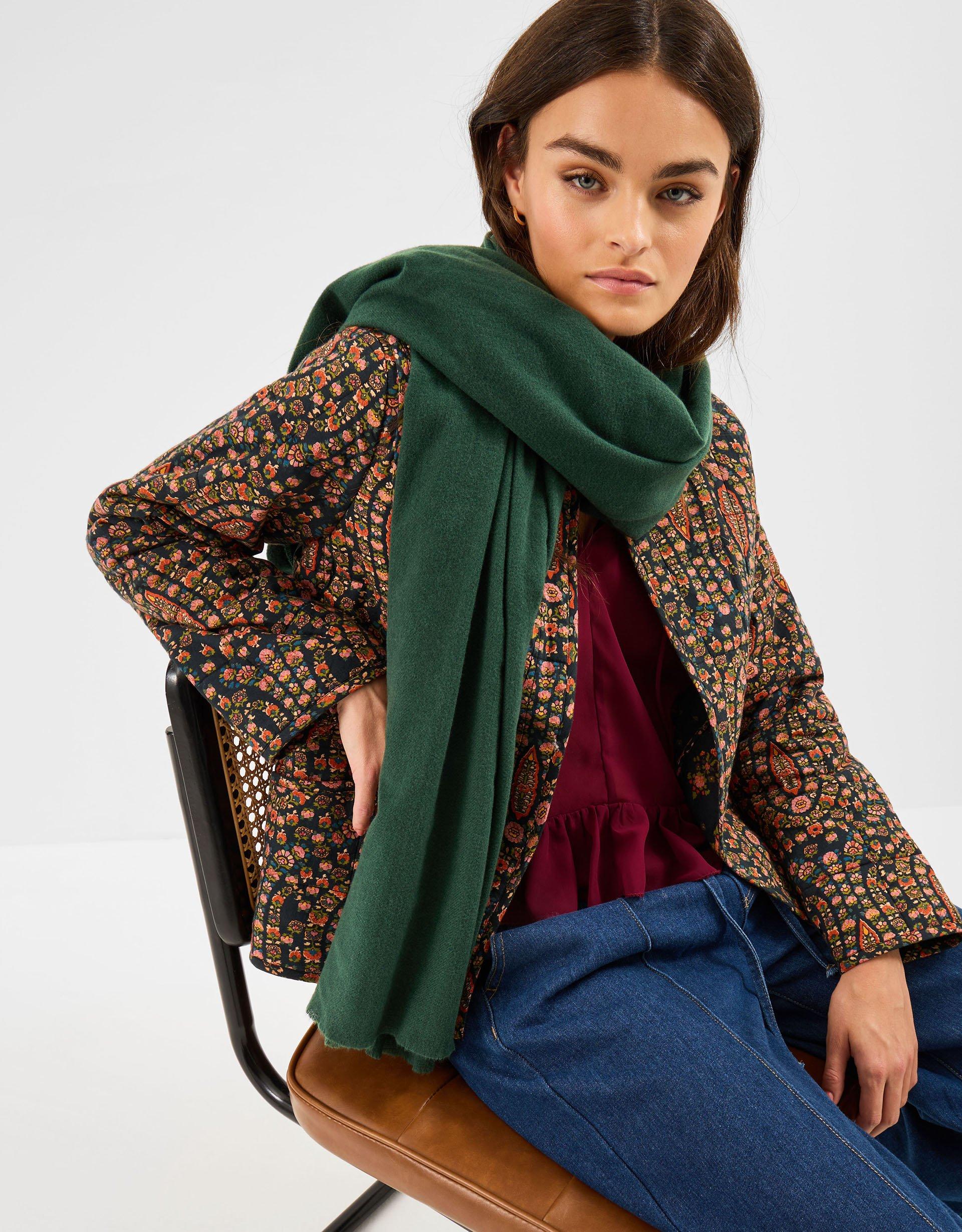 Accessorize Grace Super-Soft Blanket Scarf in Green Lyst UK