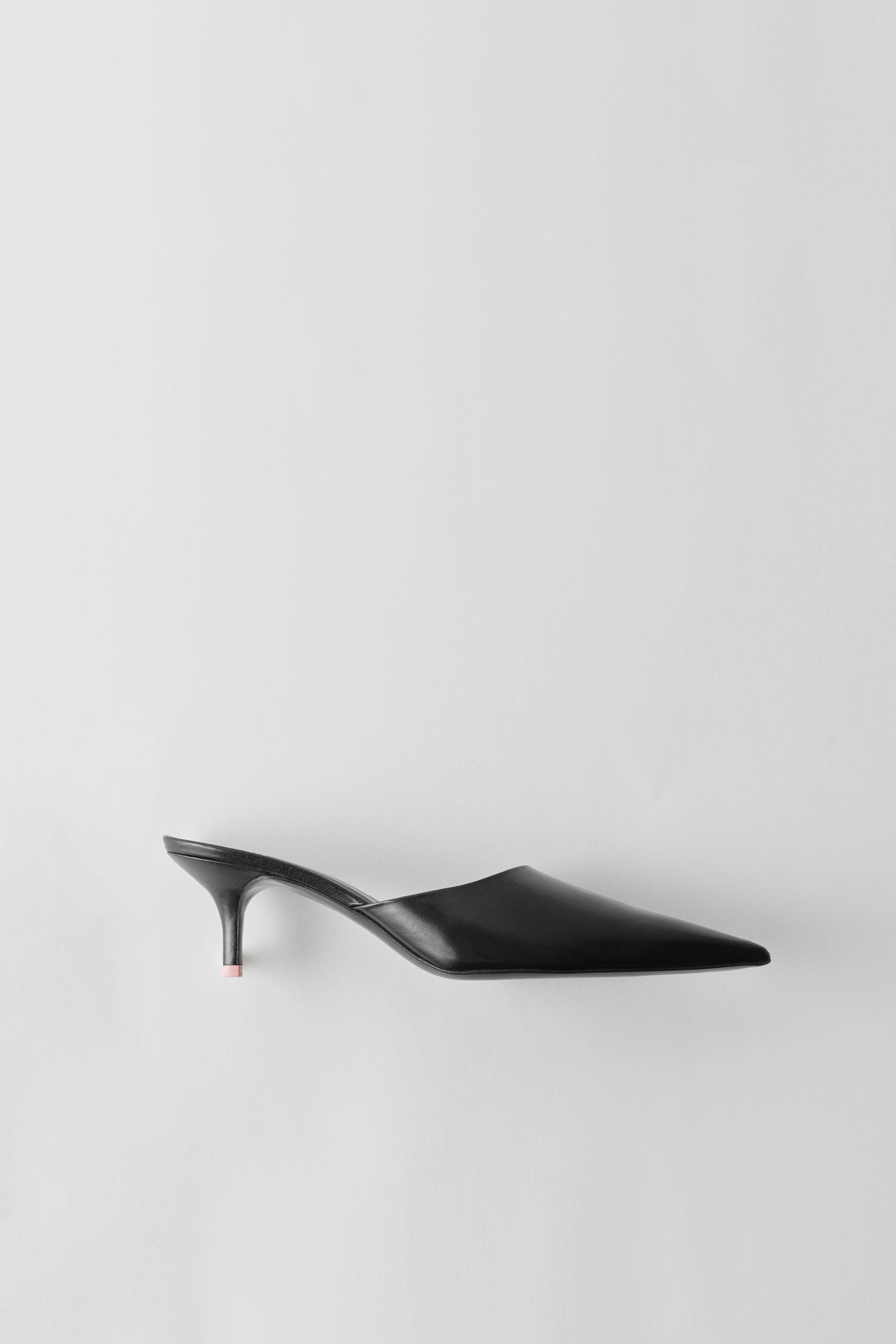 black pointed toe flat mules
