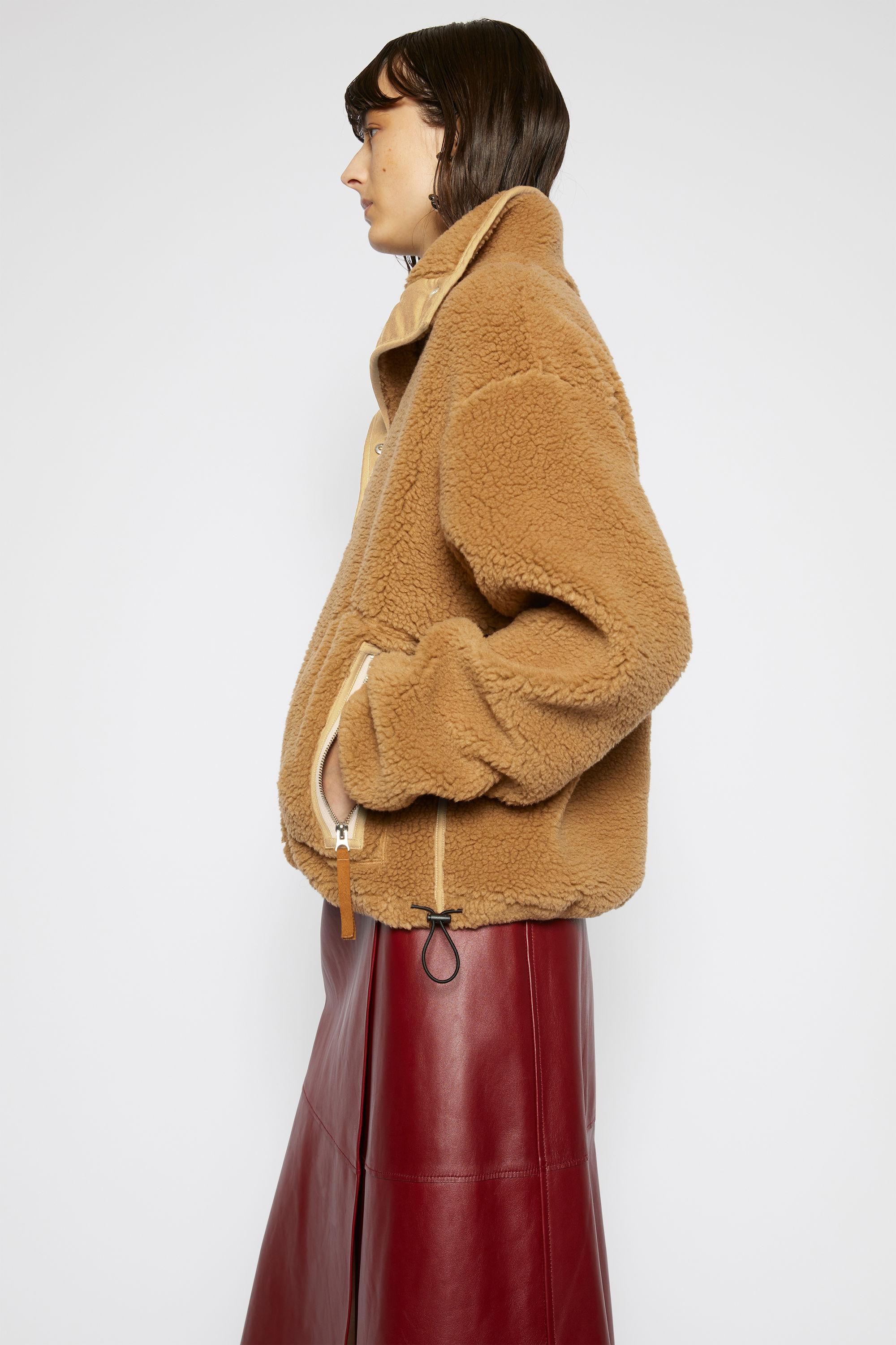 oversized fleece sweatshirt