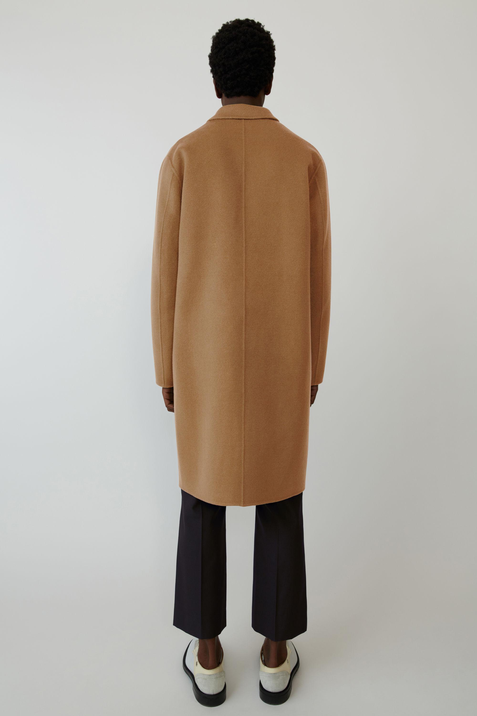 acne chad camel